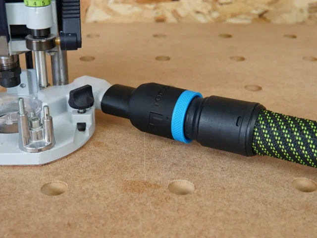 Festool 1010 Router Oval Dust port need a unique hose adapter and ToolCurves hose adapter allows you to use your 27mm hose with bending it.