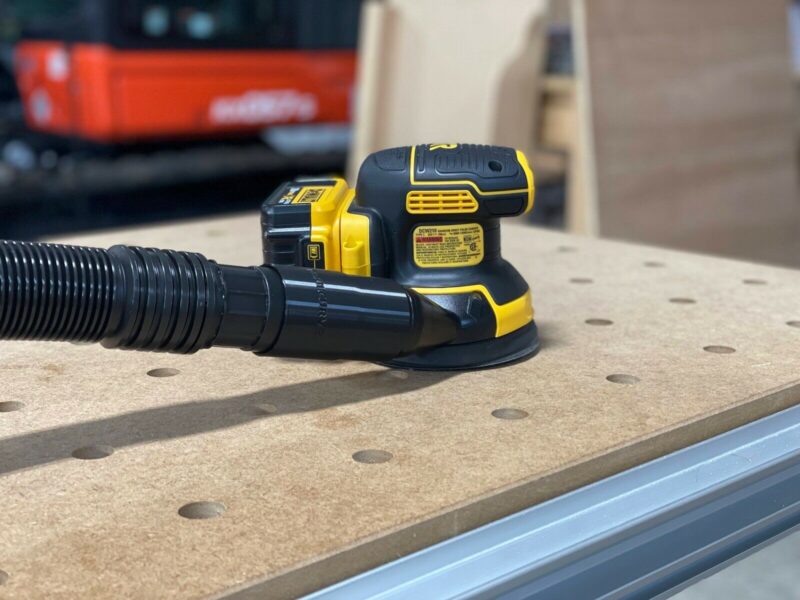Hose Adapter for Dewalt Sander ToolCurve