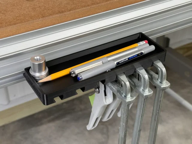 store your tools and accessories on the side of your Festool MFT/3 Workbench table