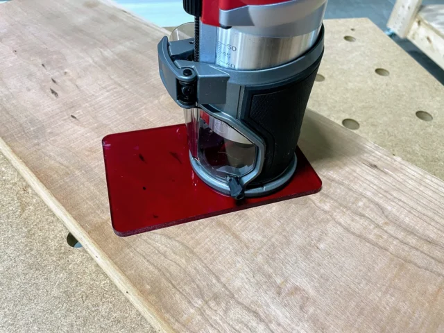 Milwaukee Acrylic base plate for the M18 router