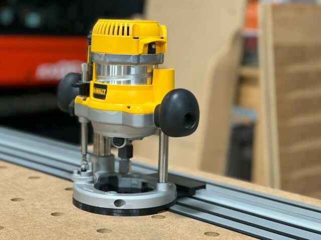 Dewalt router adapter for DW618