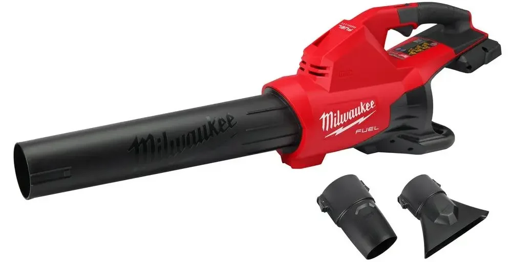 Milwaukee M18 dual battery leaf blower with two stubby nozzle tips