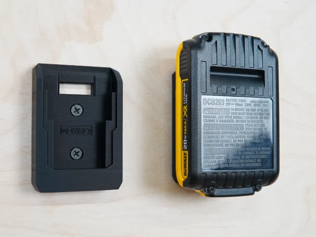 Battery Holder for Dewalt 20v batteries
