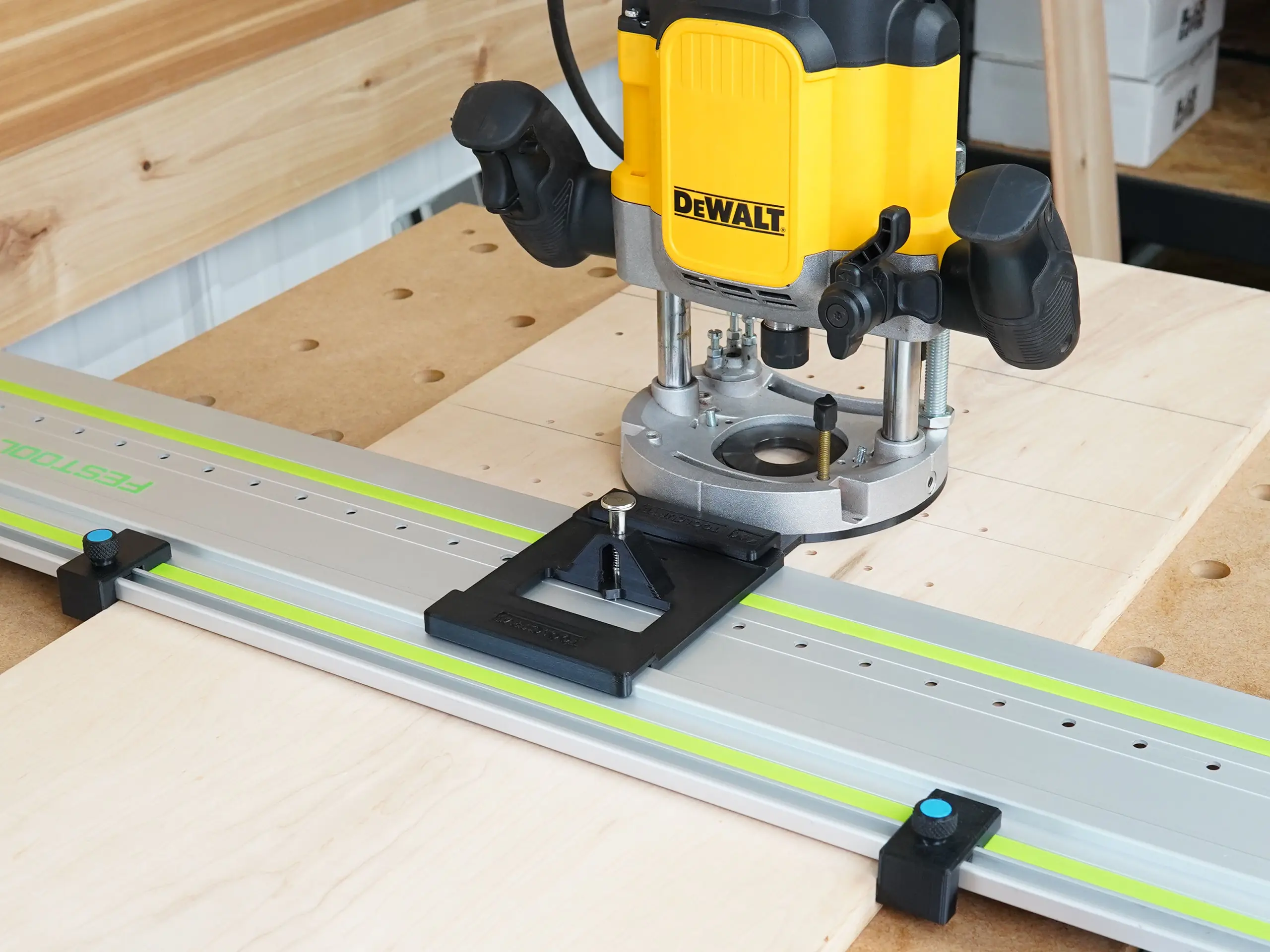 LR 32 Hole Drilling System for Dewalt 625 Plunge Router