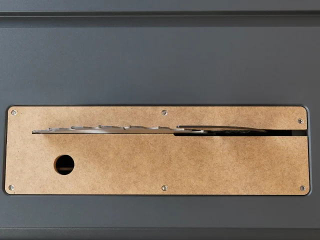 Compact Table Saw Clearance insert, for a rip free cut