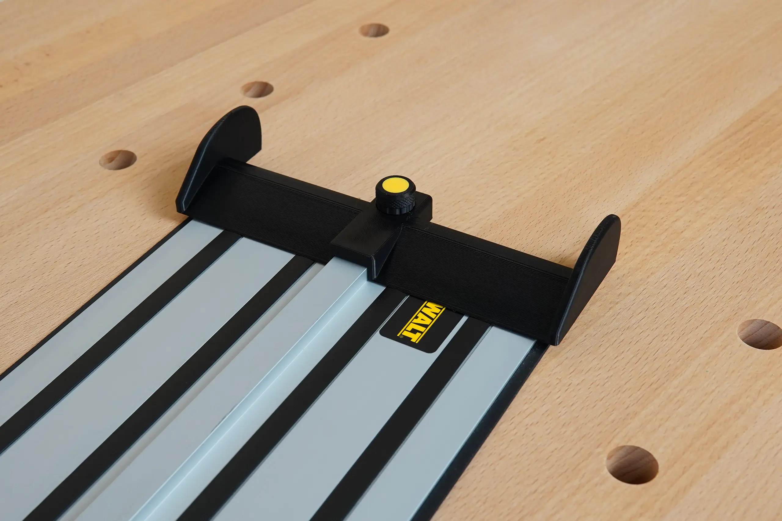 Hose Deflector for Dewalt Track Saw Guide Rails