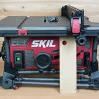 White zero clearance insert mounted on a SKIL 10" TS6307 table saw, shown from above