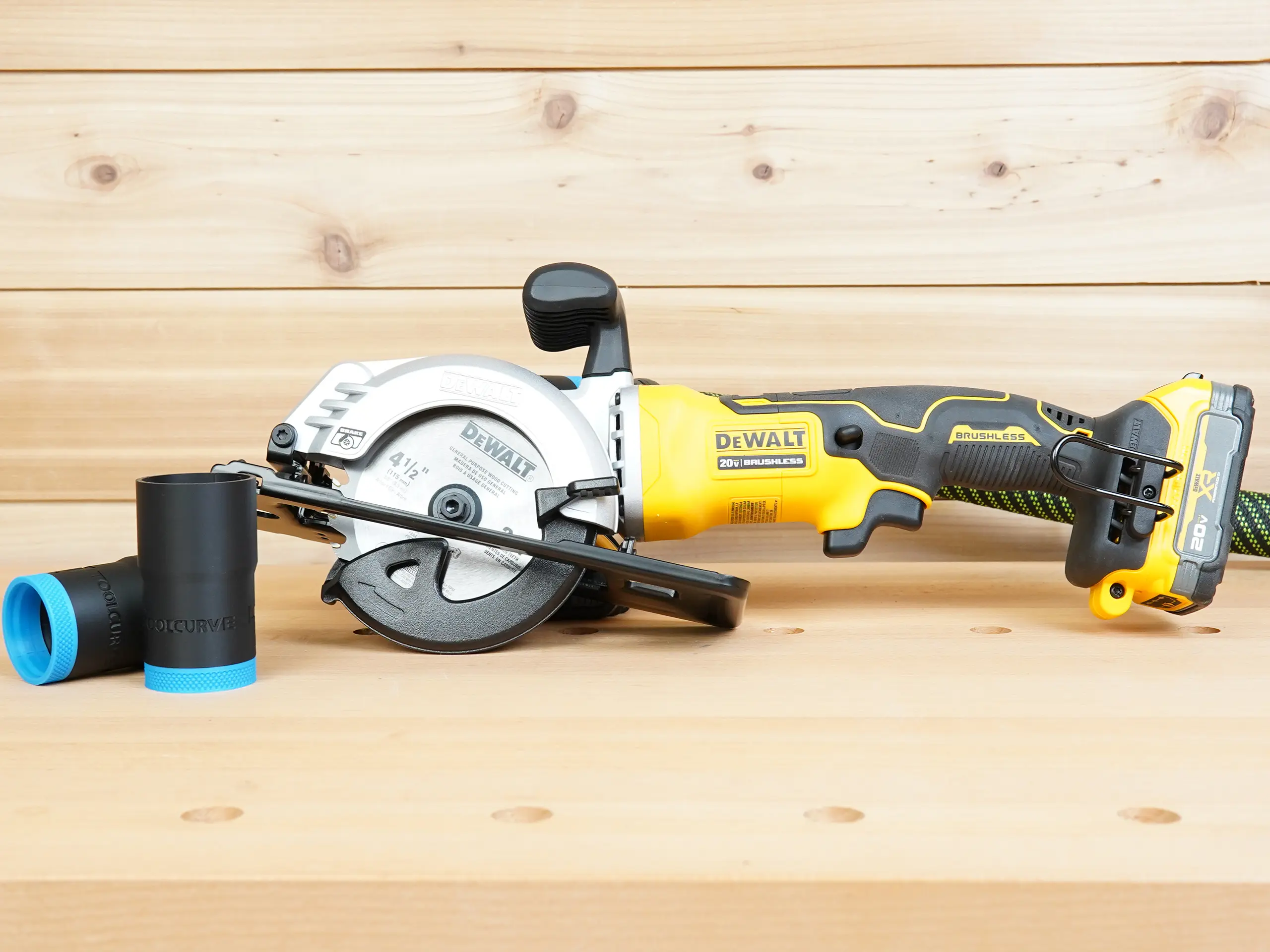 Hose Adapter for Dewalt Atomic 20V 4-1/2 in. Circular Saw