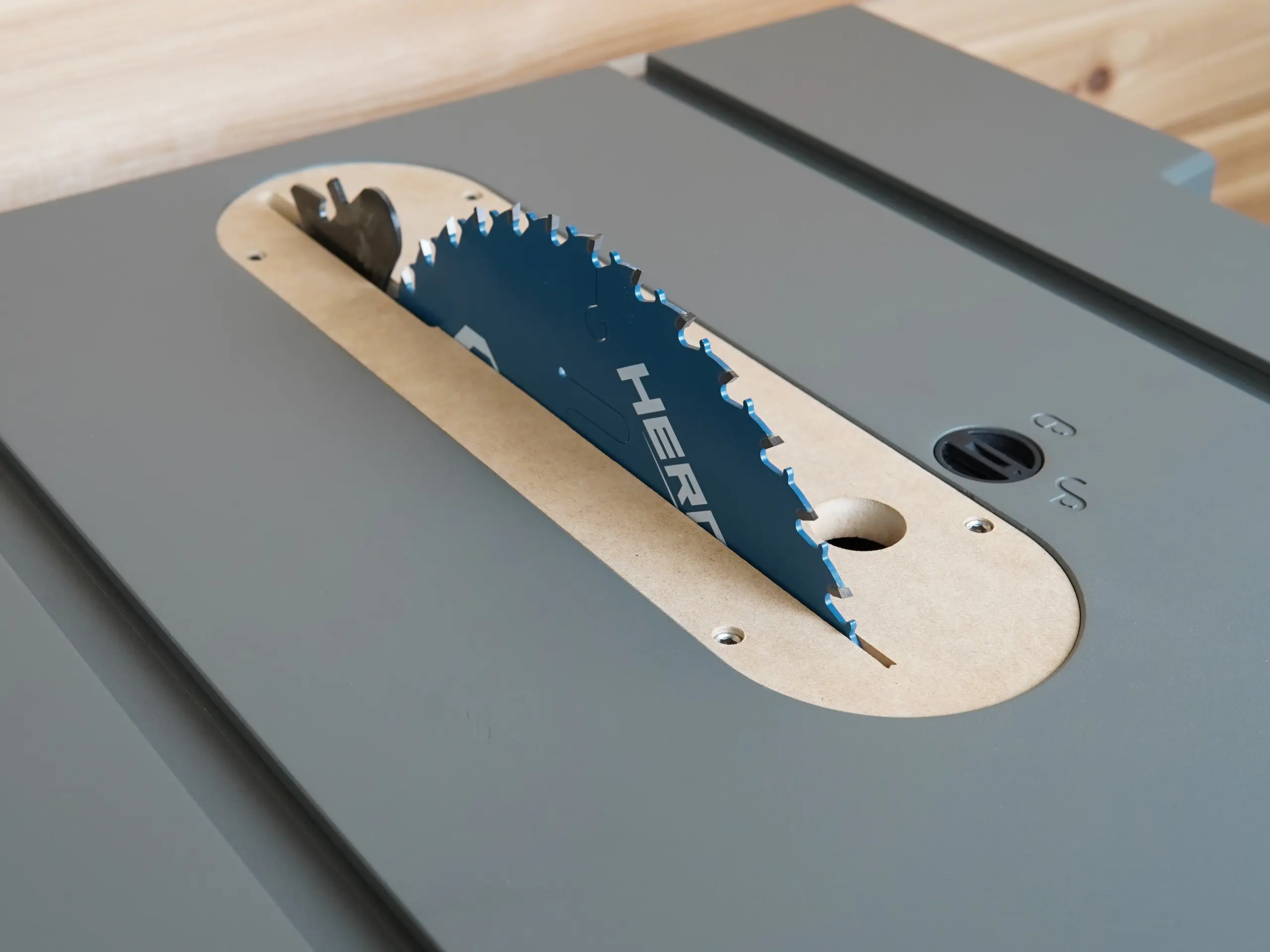 Zero Clearance Insert for HERCULES 10" Table Saw