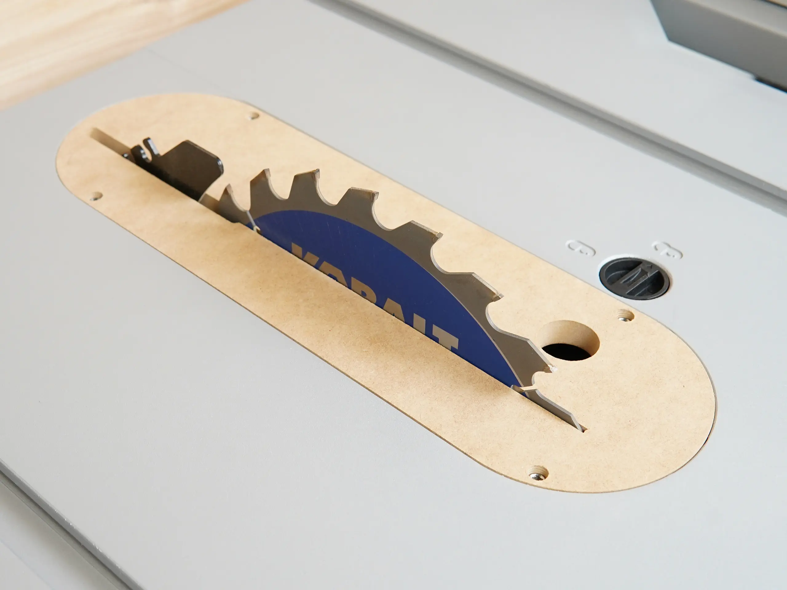Zero-Clearance-Insert-Kobalt-